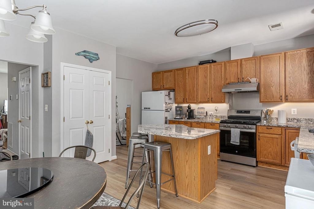 9626 Eaton Woods Place - Photo 17