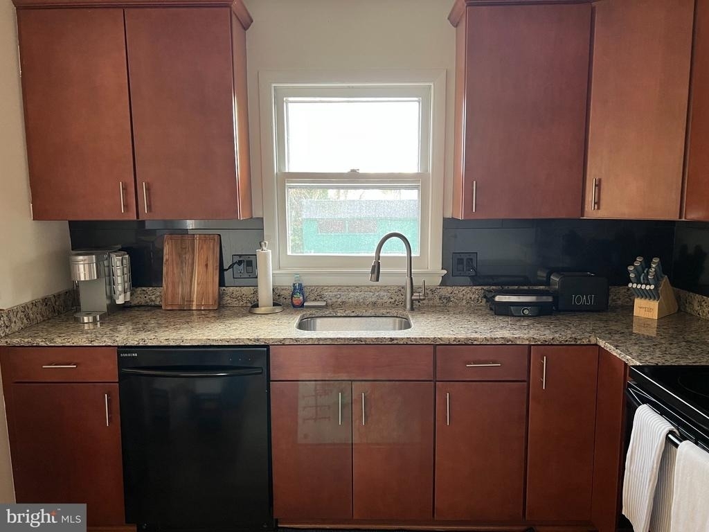 6711 Beddoo Street - Photo 16