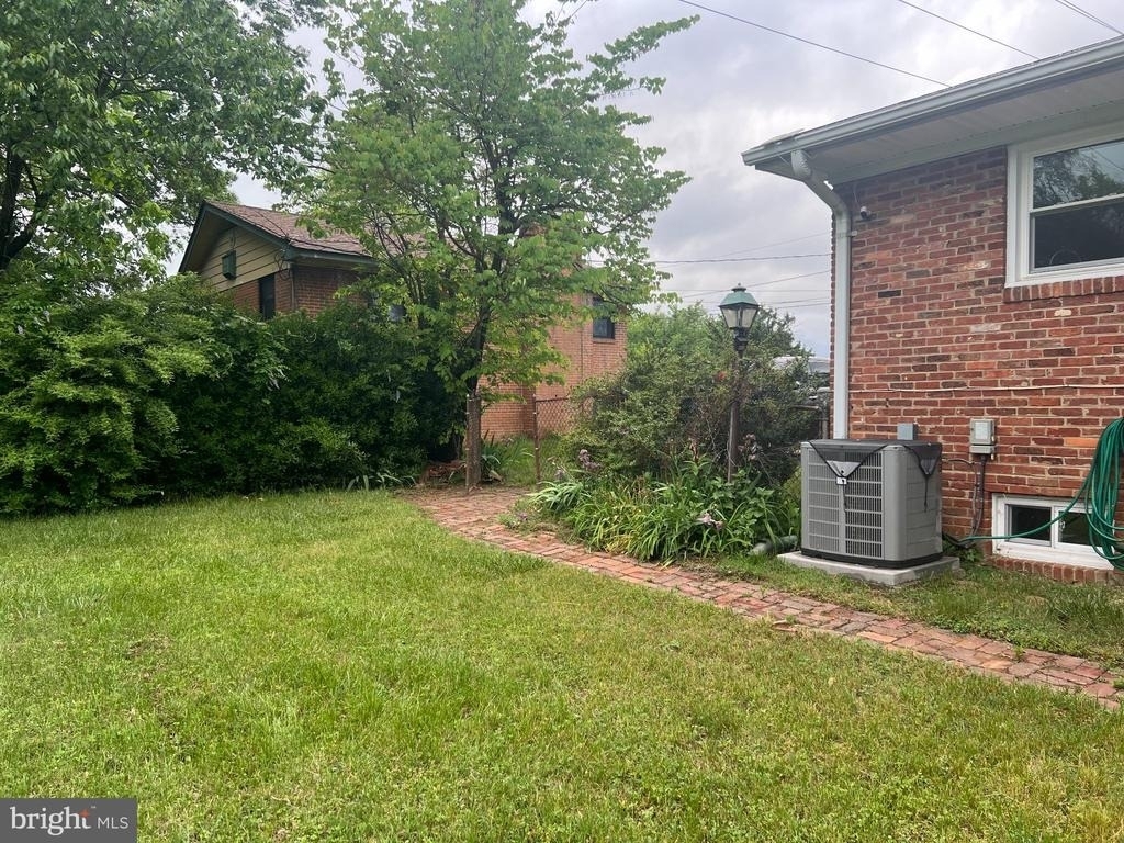 6711 Beddoo Street - Photo 34