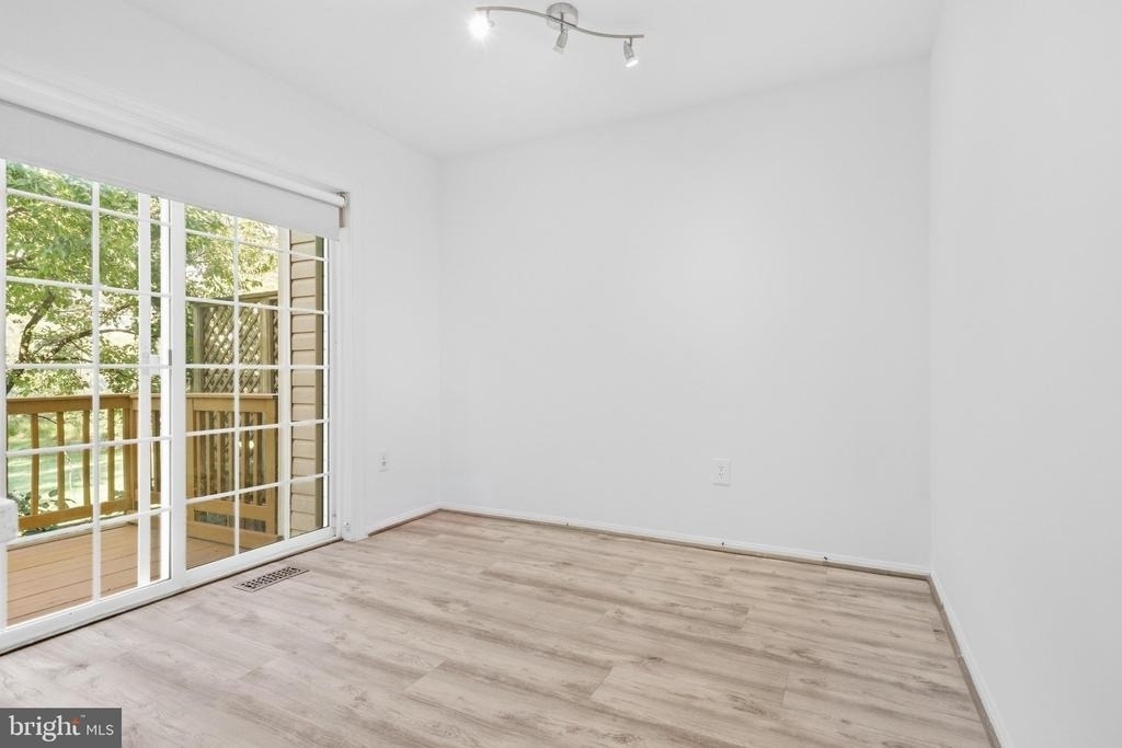 9364 Peter Roy Court - Photo 9