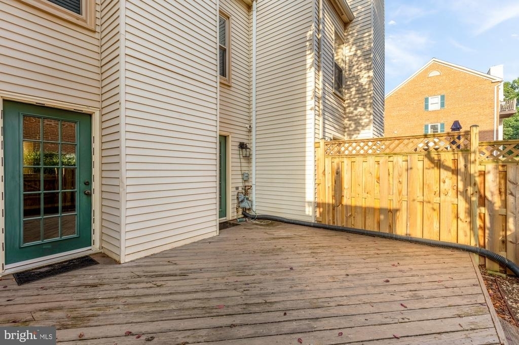 7553 Chrisland Cove - Photo 13