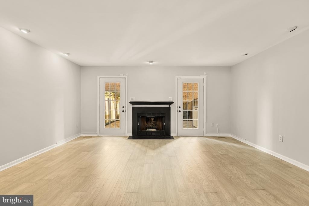 7553 Chrisland Cove - Photo 10