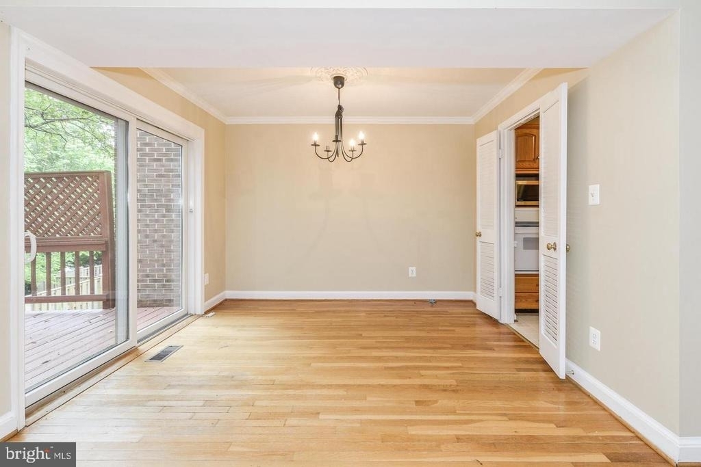 1860 Golf View Court - Photo 27
