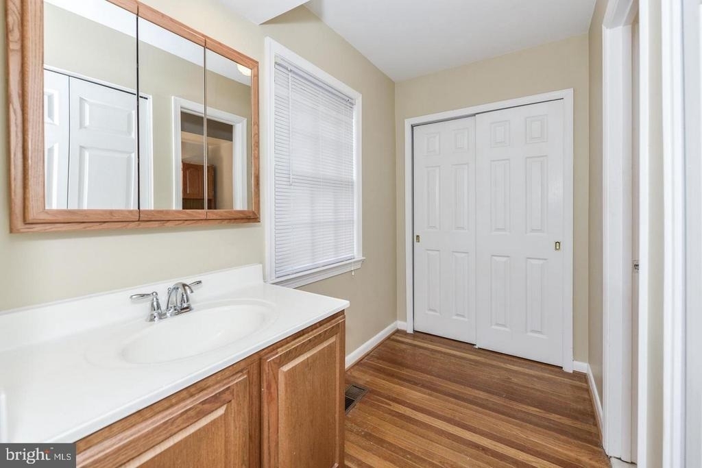 1860 Golf View Court - Photo 20