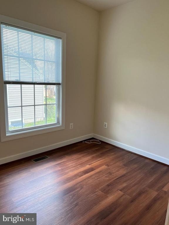 6930 Westlawn Drive - Photo 5