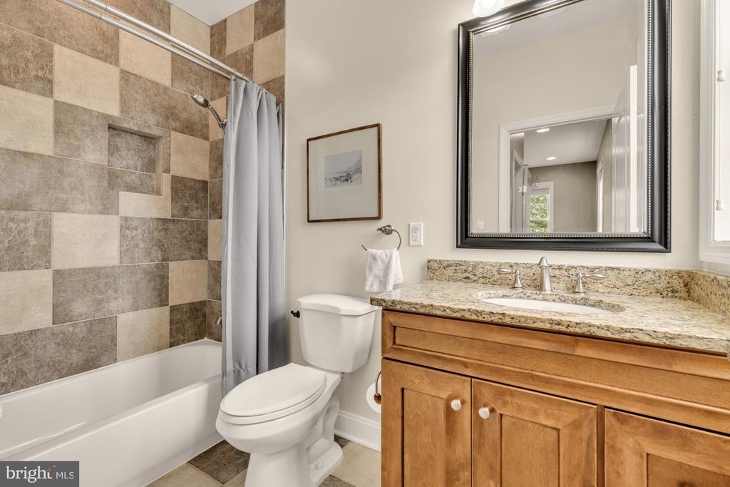 8604 Woodlawn Court - Photo 30