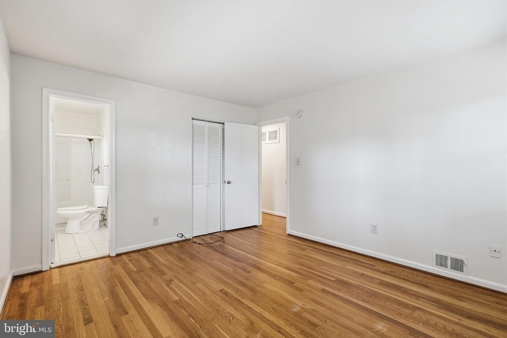 360 Park Street Ne - Photo 17