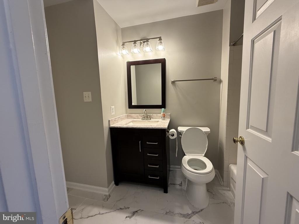 970 Harrison Circle - Photo 17