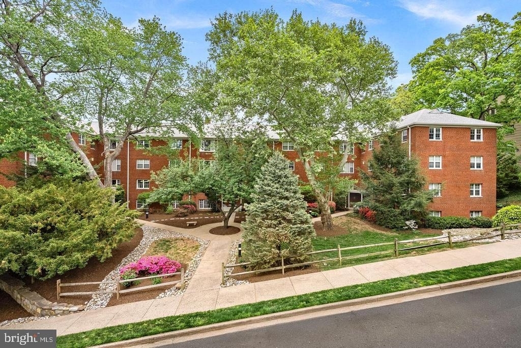 1423 N Nash Street - Photo 18