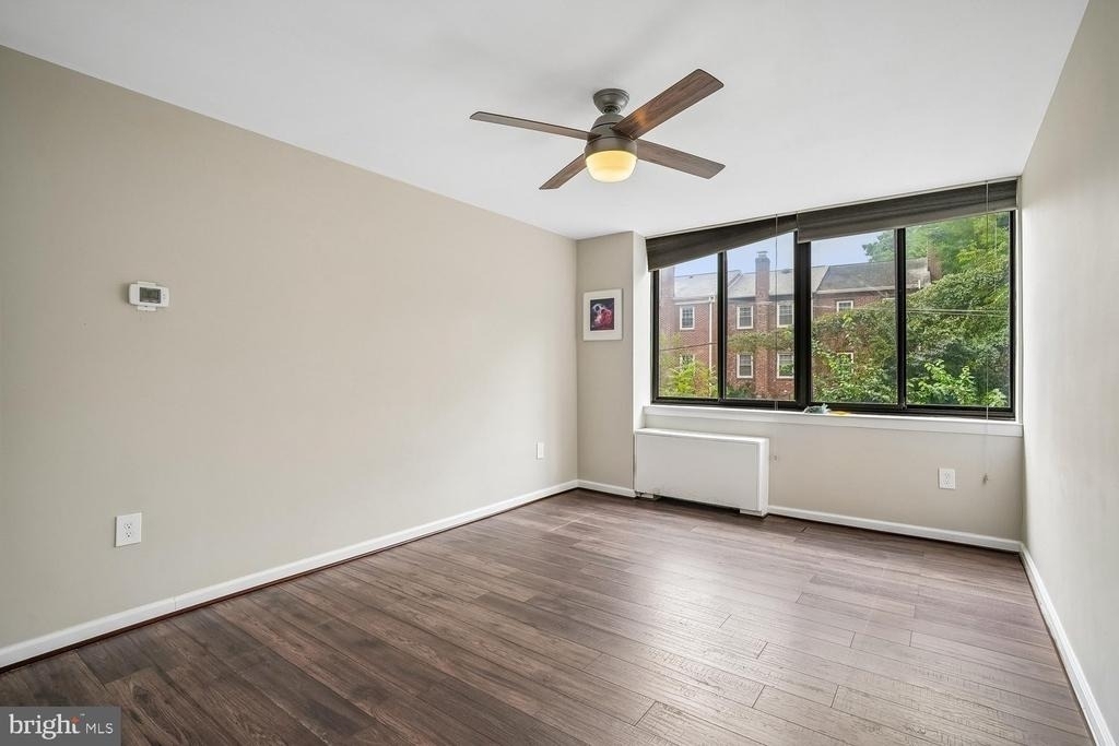 4390 Lorcom Lane - Photo 9