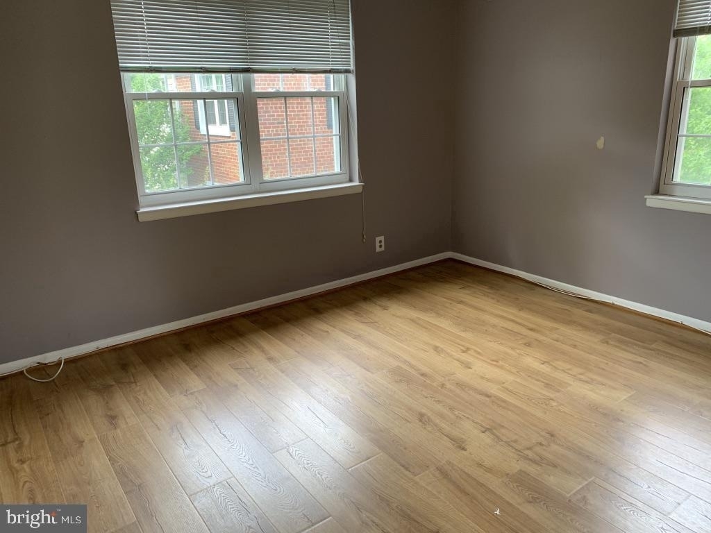 4610 28th Road S - Photo 10