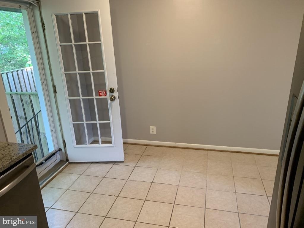 4610 28th Road S - Photo 5