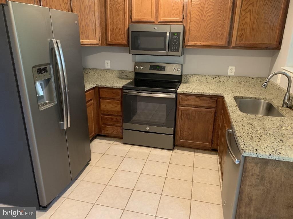 4610 28th Road S - Photo 12