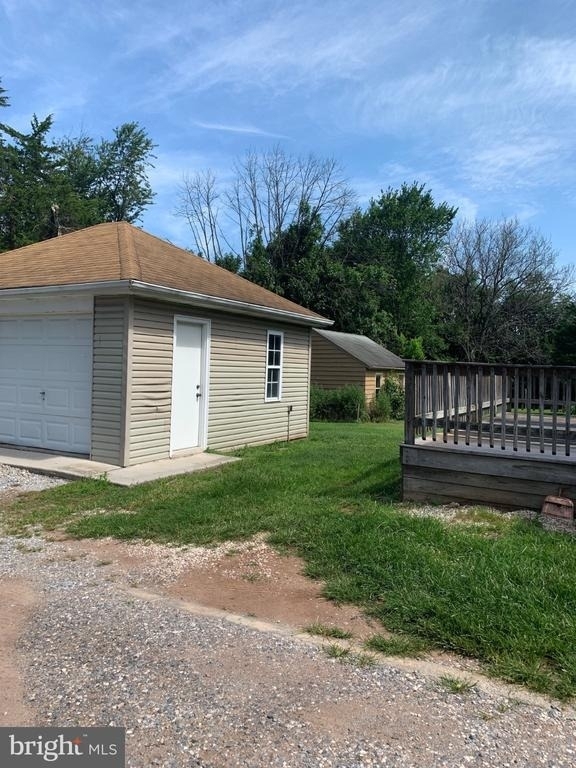 2243 Sunset Lane - Photo 4