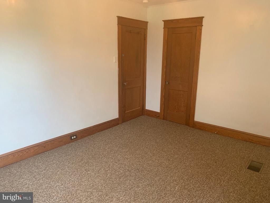 2243 Sunset Lane - Photo 17