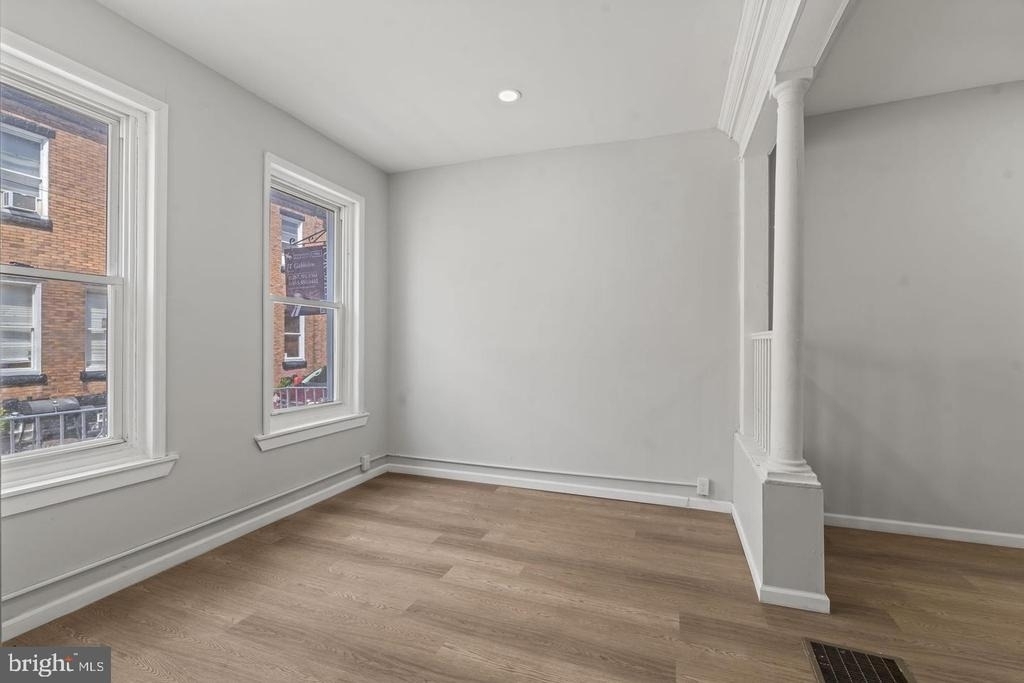 2423 N Myrtlewood Street - Photo 7