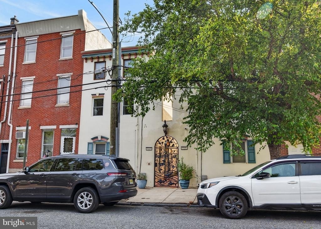 1227 Shackamaxon Street - Photo 2