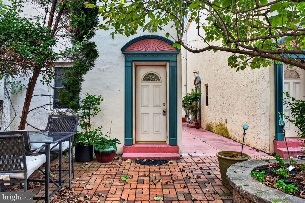 1227 Shackamaxon Street - Photo 6
