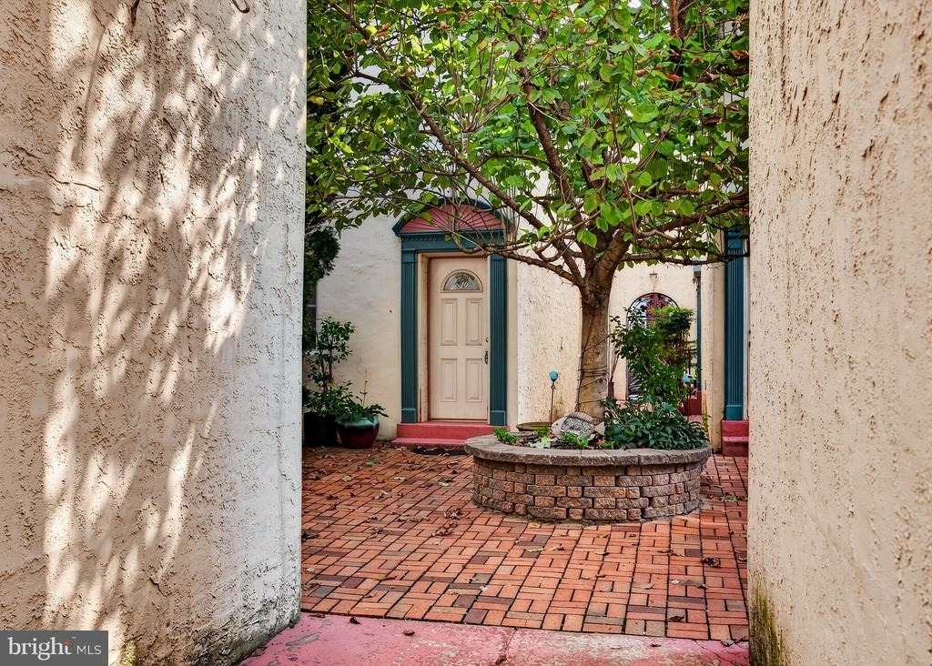 1227 Shackamaxon Street - Photo 4