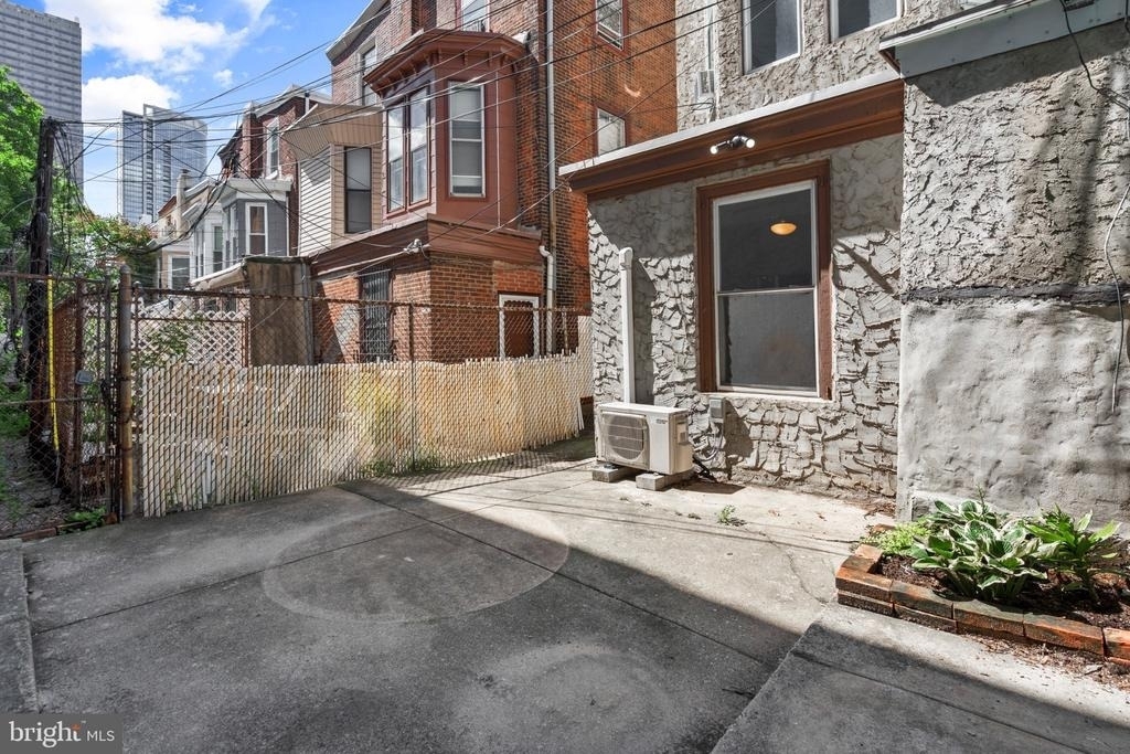159 N 21st Street - Photo 19