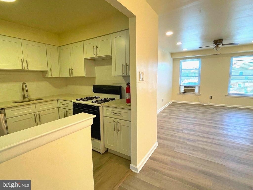2710 Dothan Plaza - Photo 13