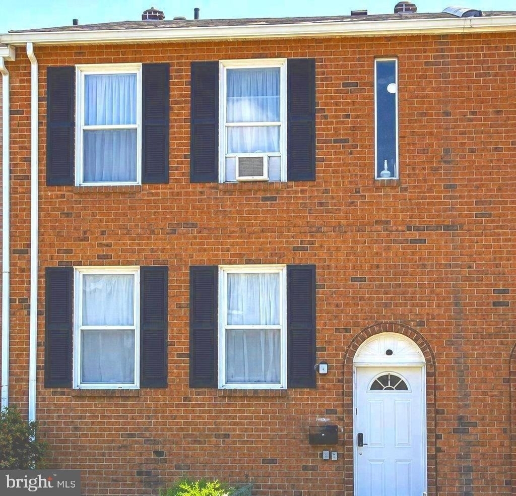 2710 Dothan Plaza - Photo 1