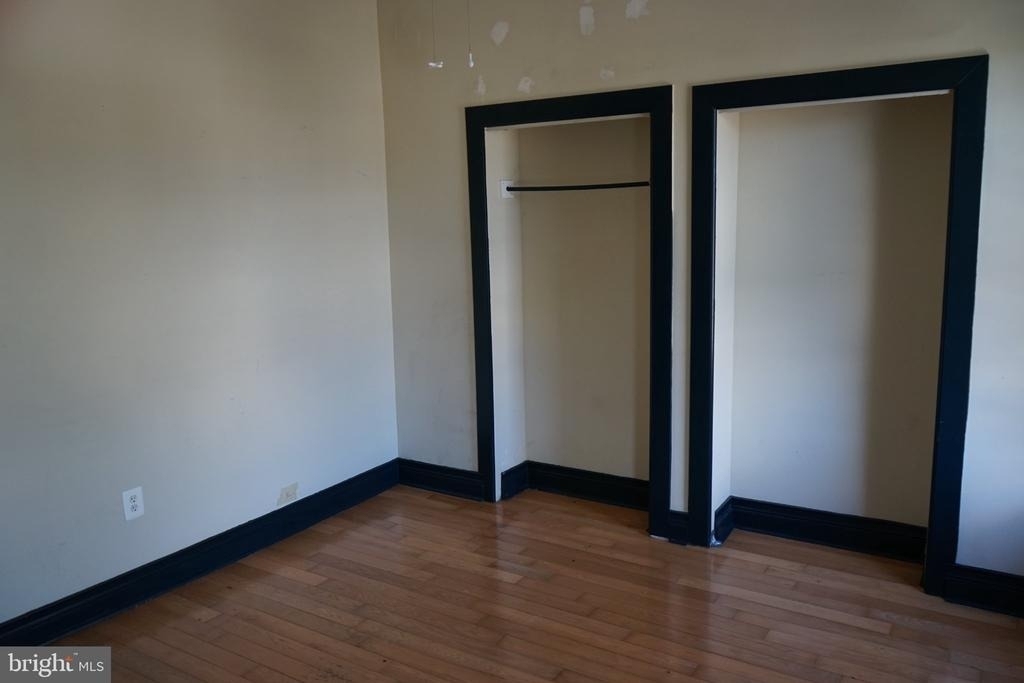 2032 W Berks Street - Photo 1
