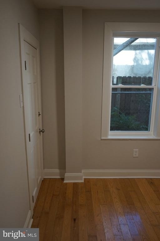 2032 W Berks Street - Photo 11