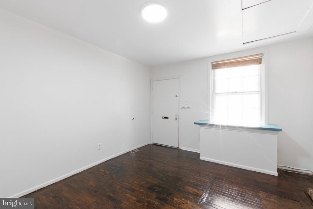 316 W Wildey Street - Photo 4