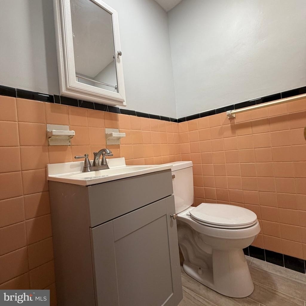 1320 W Nedro Avenue - Photo 9
