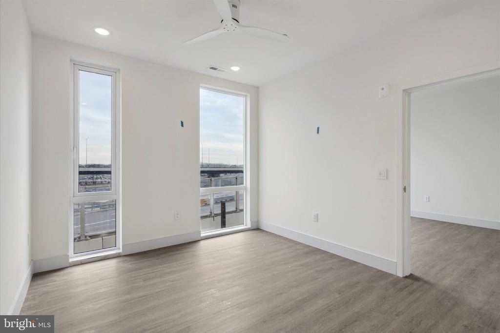 1221 E Fletcher Street - Photo 18
