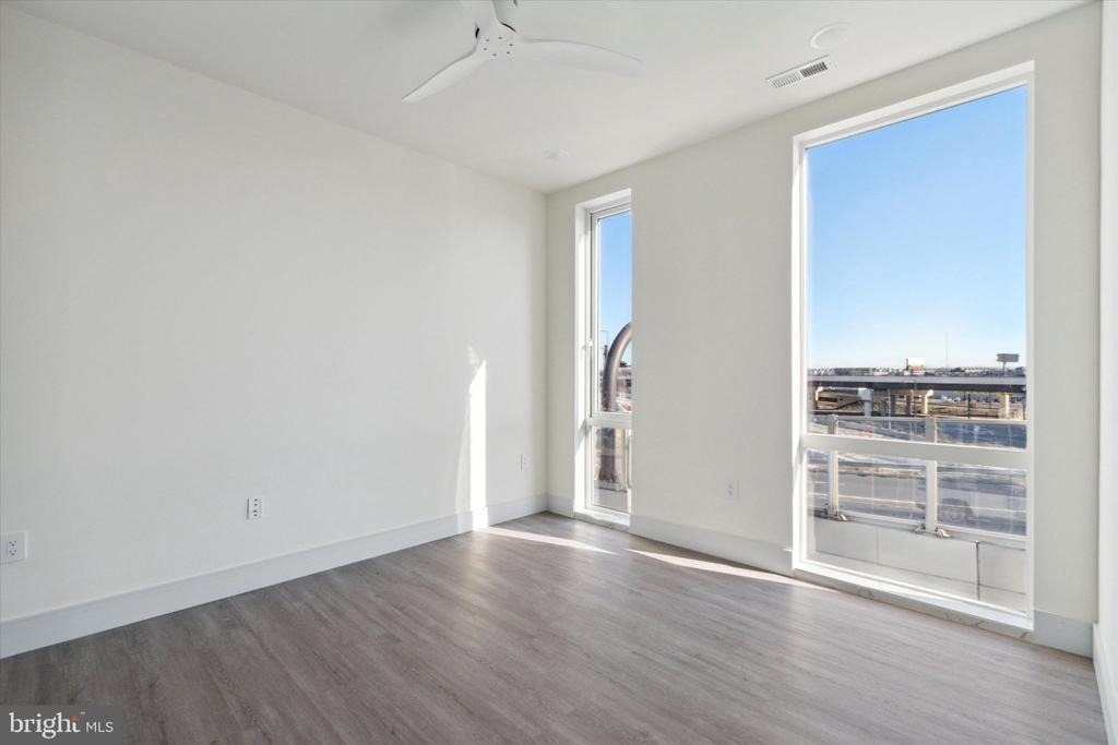 1221 E Fletcher Street - Photo 26