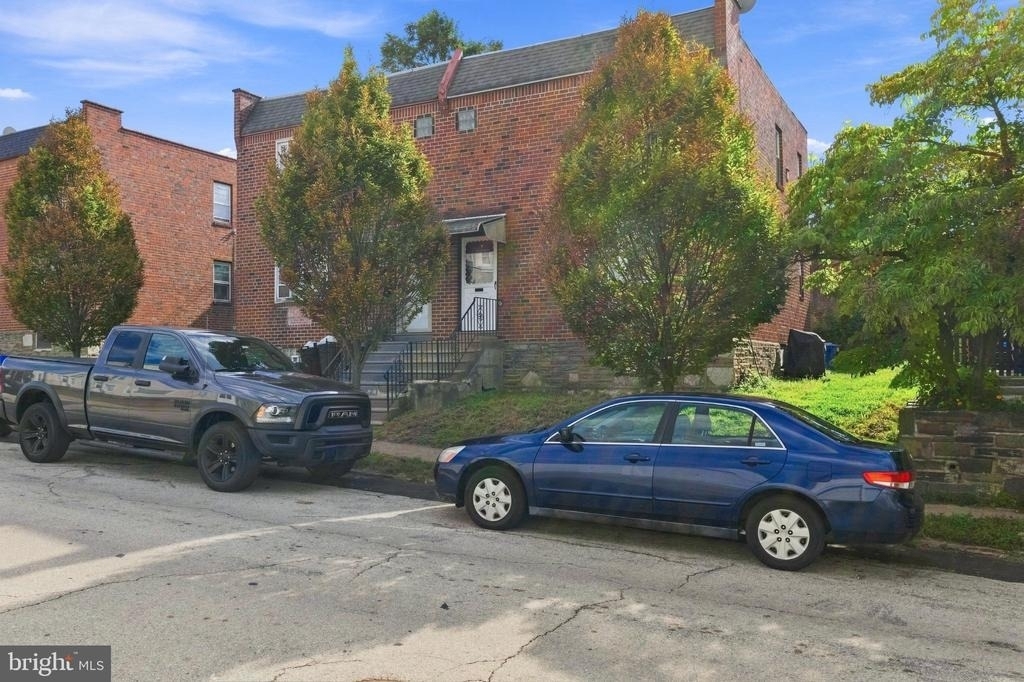 5907 Houghton Street - Photo 1