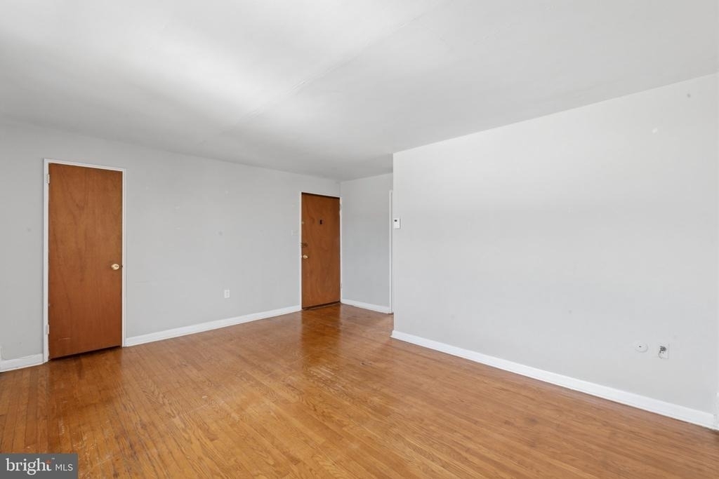 5907 Houghton Street - Photo 5