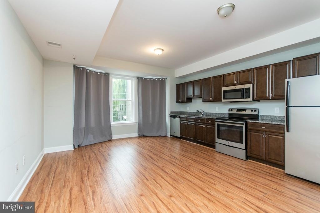 1222 N 7th Street - Photo 0