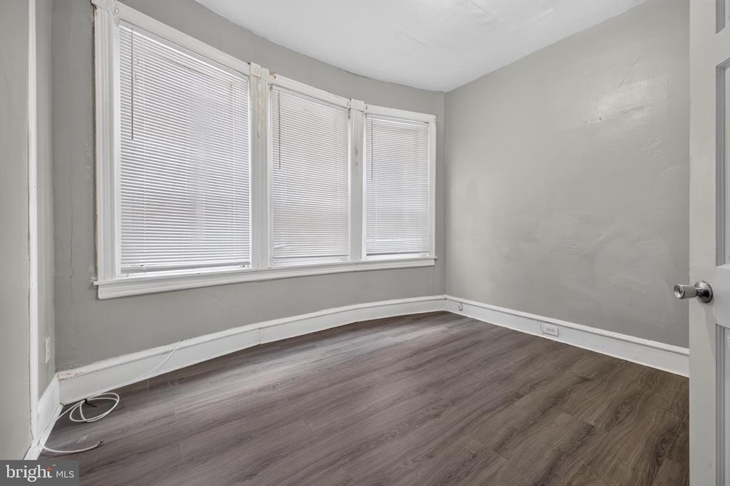 413 N Redfield Street - Photo 5