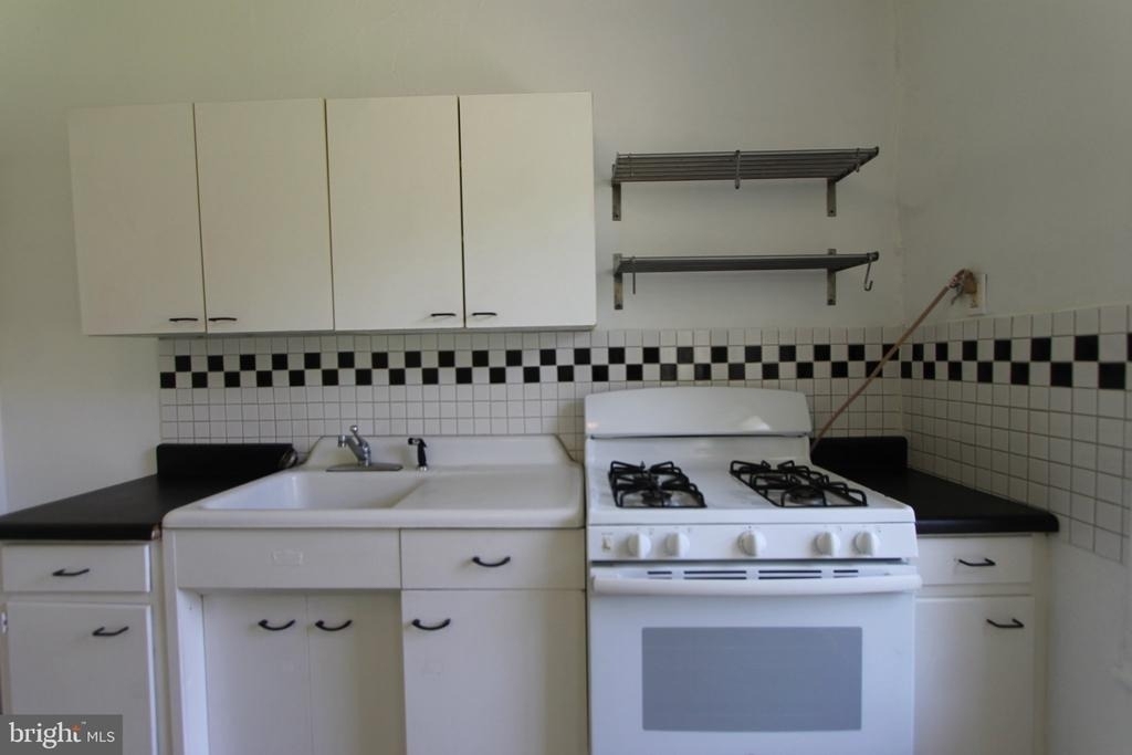 6335 Greene Street - Photo 29