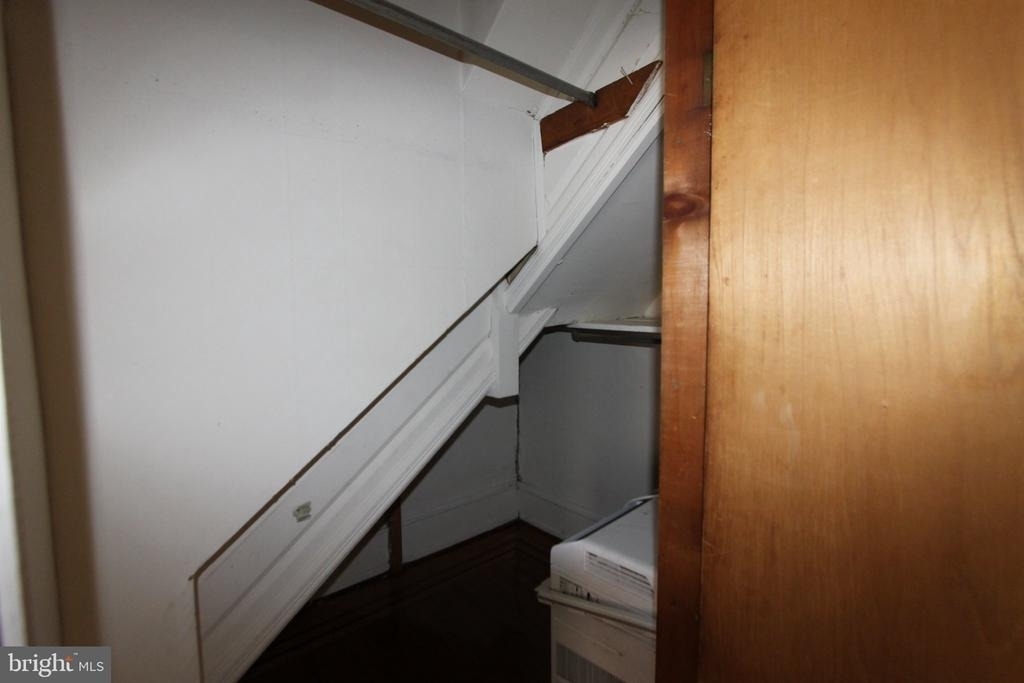 6335 Greene Street - Photo 9