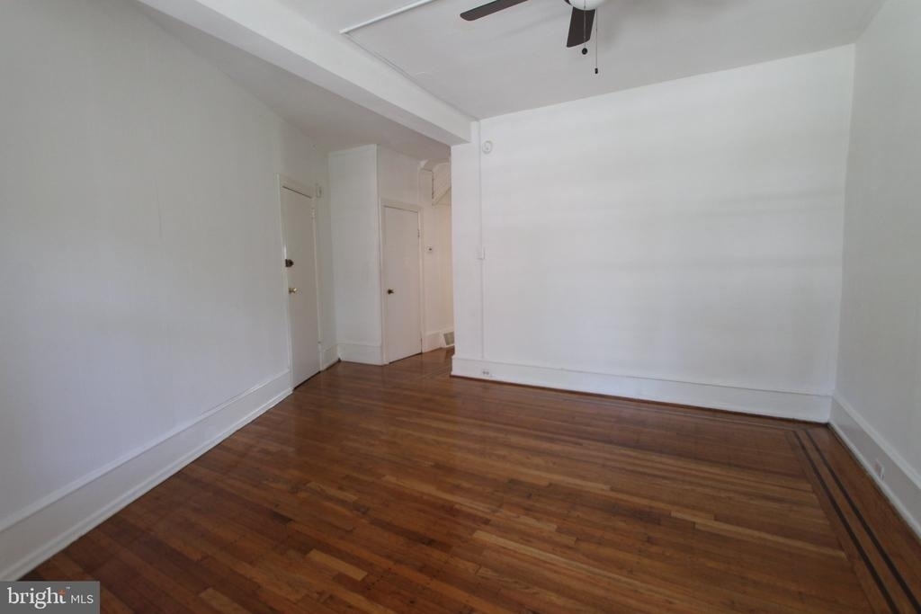 6335 Greene Street - Photo 2