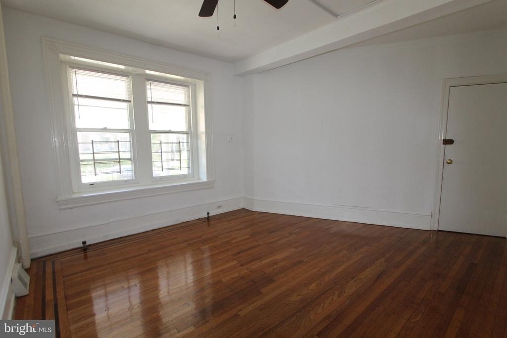 6335 Greene Street - Photo 3