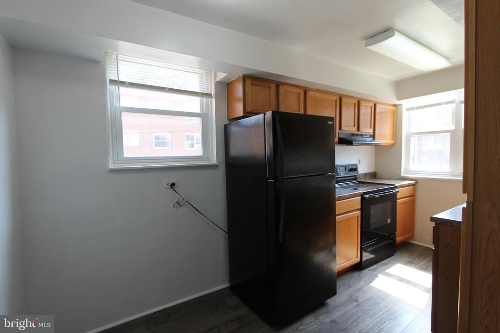 510 S Pleasant Place - Photo 3