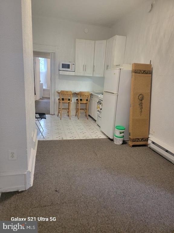 214 Buckingham Place - Photo 2