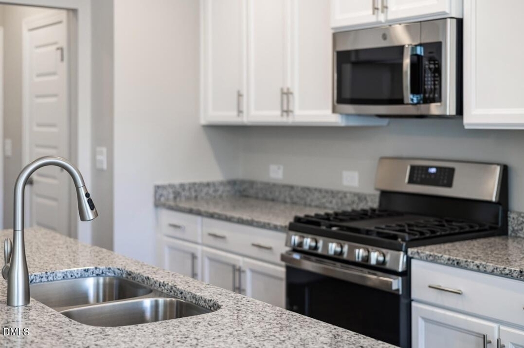 8033 Windthorn Place - Photo 2
