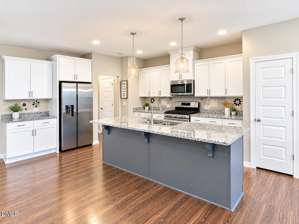8033 Windthorn Place - Photo 3