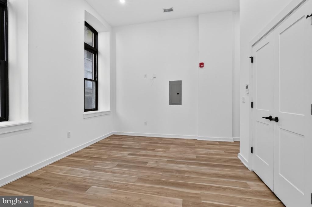 1415 Locust Street - Photo 5