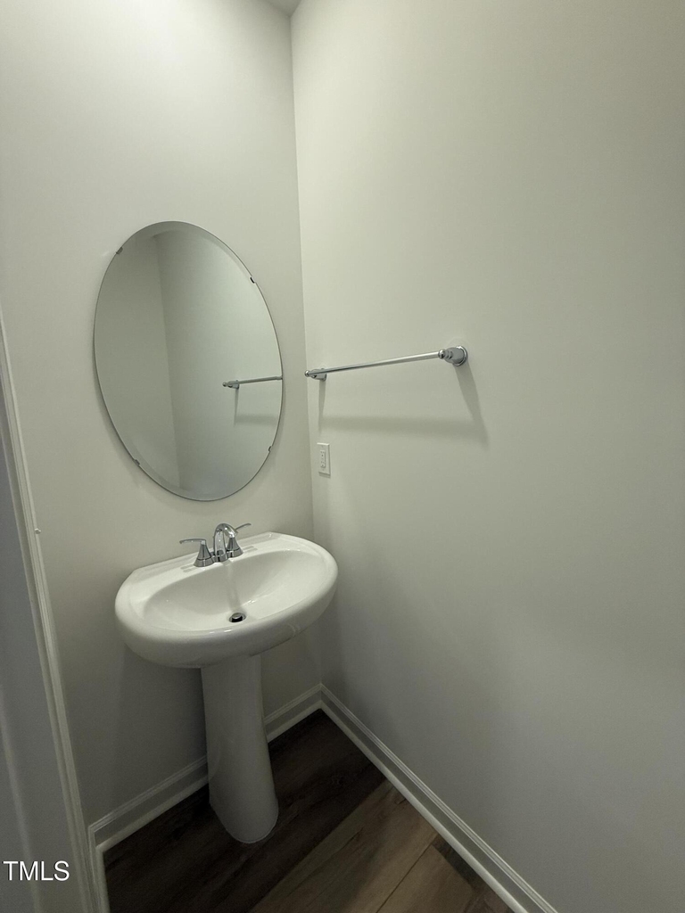 10521 Brookside Reserve Road - Photo 9