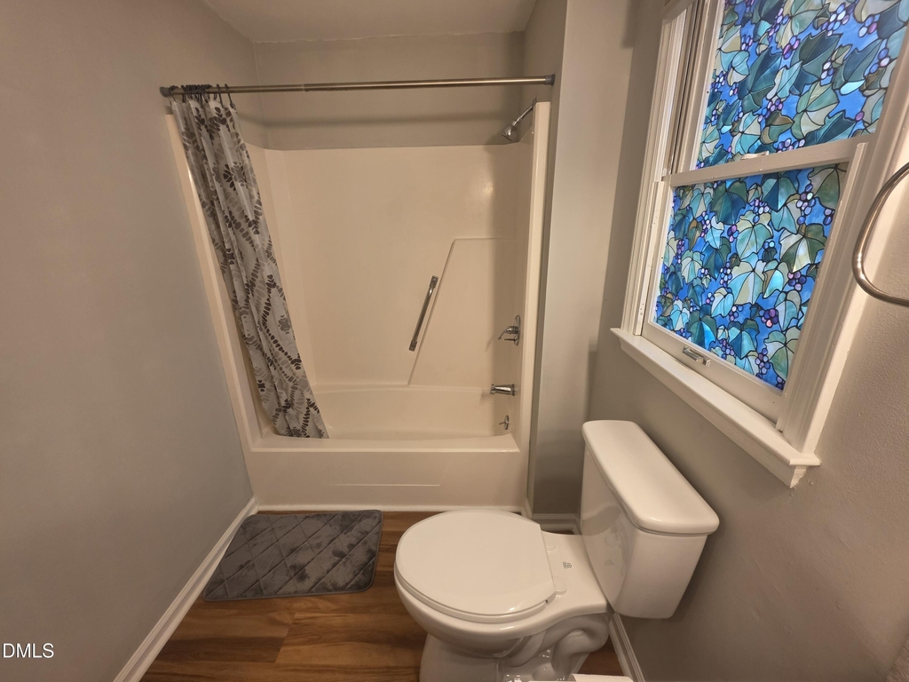 1102 E Franklin Street - Photo 17