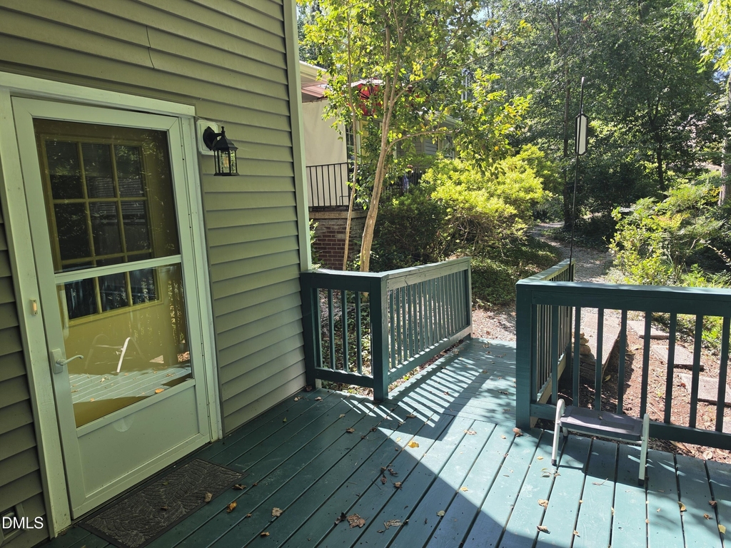 1102 E Franklin Street - Photo 0