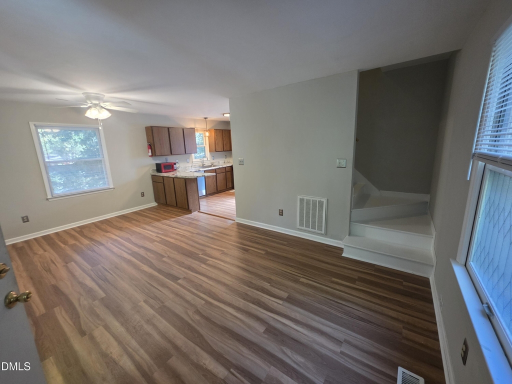 1102 E Franklin Street - Photo 22