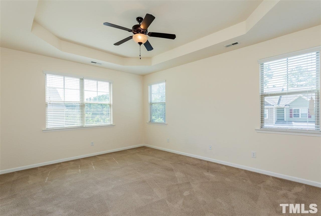 537 Whitworth Lane - Photo 15